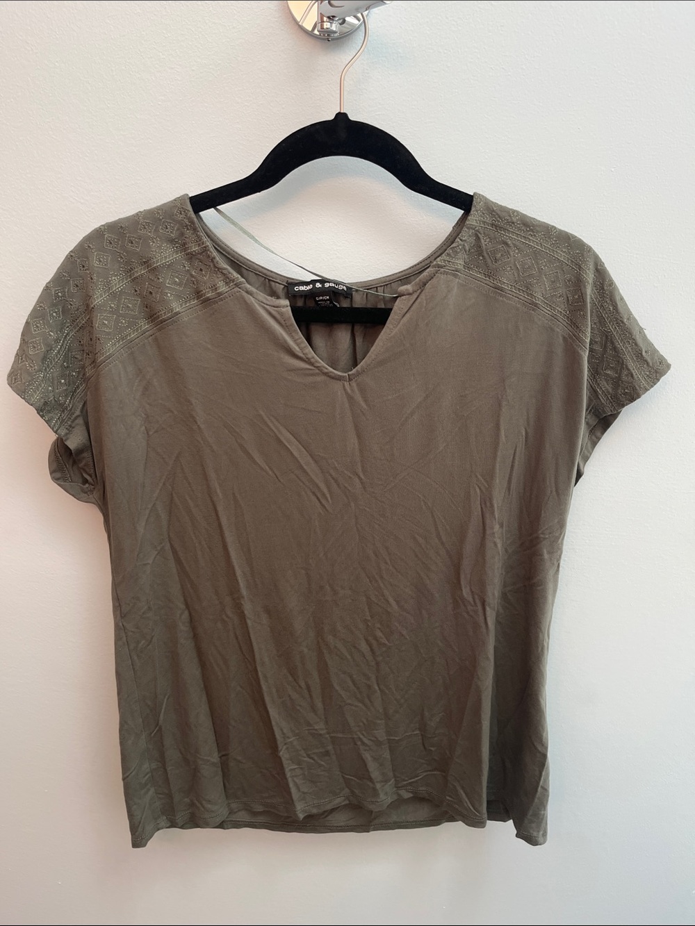 Cable & Gauge Olive Embroidered Cap-Sleeve Tee